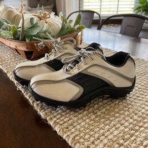 Boys FootJoy Golf Shoe Size 1